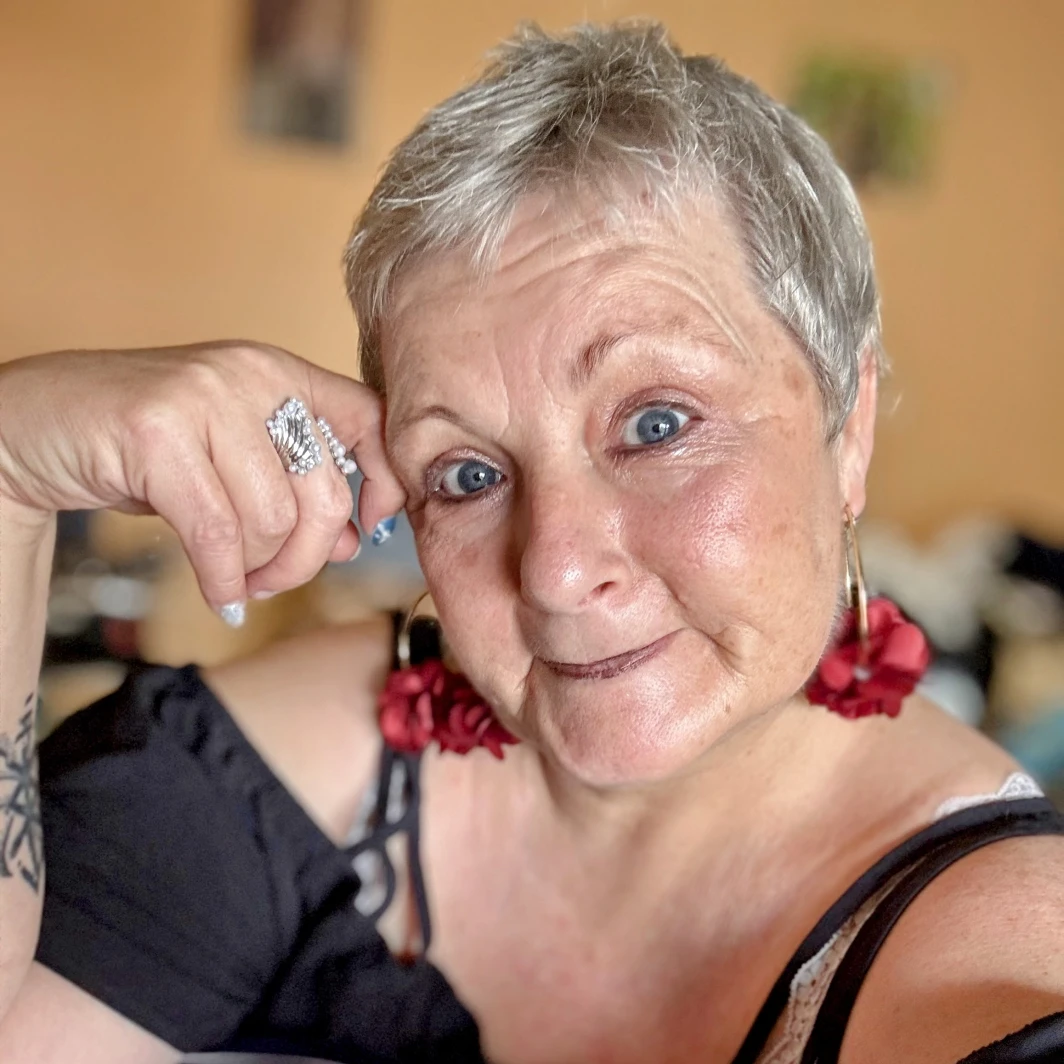 Image praticien Patricia E  Médium / Petitefée84