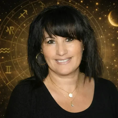 Image praticien Nadya médium 